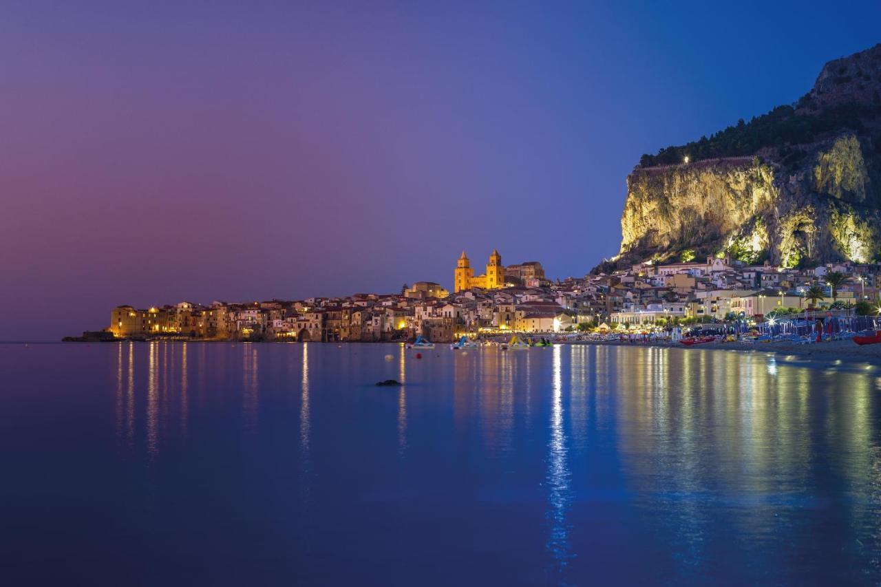Le Suite Del Corso Cefalu Exterior photo